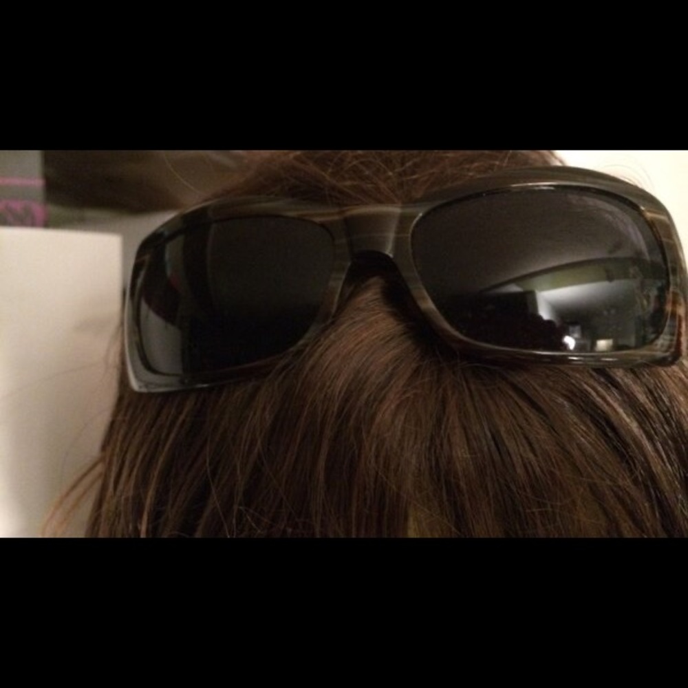 Beautiful sunglasses - Picture 5 of 8